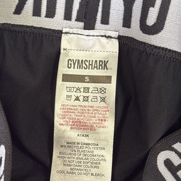 GYMSHARK ELEMENT BASELAYER LEGGINGS
Compression Fit Black Small New without pckg - Picture 5 of 5